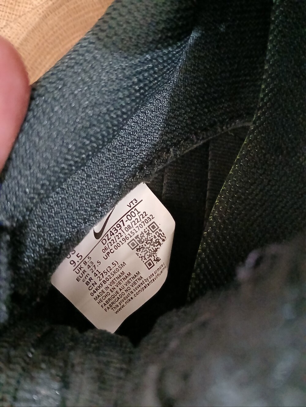 Nike Shoes - Picture 5 of 5